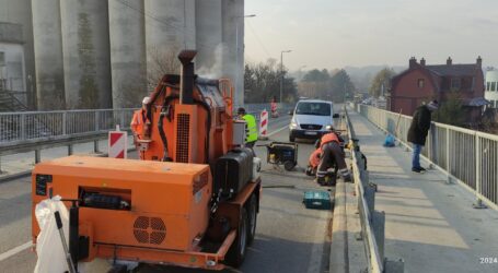 JP Putevi Srbije: Most preko železničke pruge u Mladenovcu bezbedan za saobraćaj